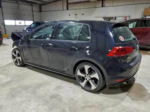 3VW5T7AU3HM064210 2017 VOLKSWAGEN GTI - Image 2