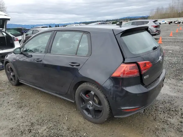 3VW5T7AU4GM009845 2016 VOLKSWAGEN GTI - Image 2