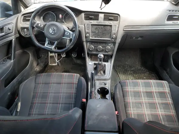 3VW5T7AU4GM023101 2016 VOLKSWAGEN GTI - Image 8