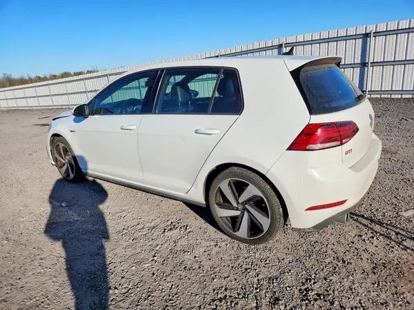 3VW5T7AU4KM000538 2019 VOLKSWAGEN GTI - Image 2