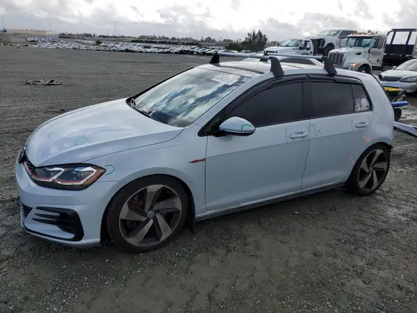 3VW5T7AU4KM030347 2019 VOLKSWAGEN GTI - Image 1