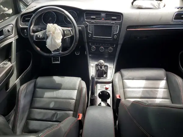 3VW5T7AU5GM018991 2016 VOLKSWAGEN GTI - Image 8