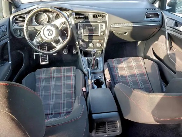 3VW5T7AU5GM039002 2016 VOLKSWAGEN GTI - Image 8