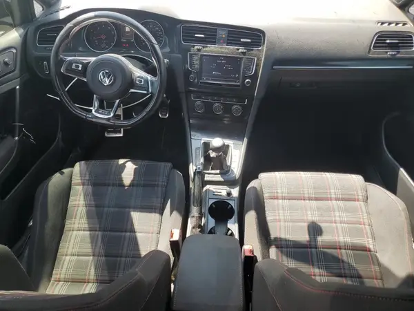 3VW5T7AU5GM060951 2016 VOLKSWAGEN GTI - Image 8