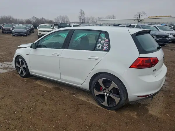 3VW5T7AU5HM042953 2017 VOLKSWAGEN GTI - Image 2