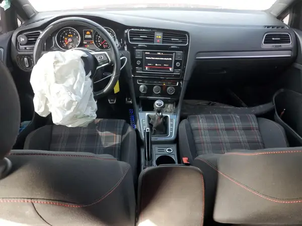3VW5T7AU5KM010902 2019 VOLKSWAGEN GTI - Image 8