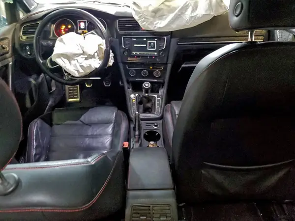 3VW5T7AU6GM028493 2016 VOLKSWAGEN GTI - Image 8