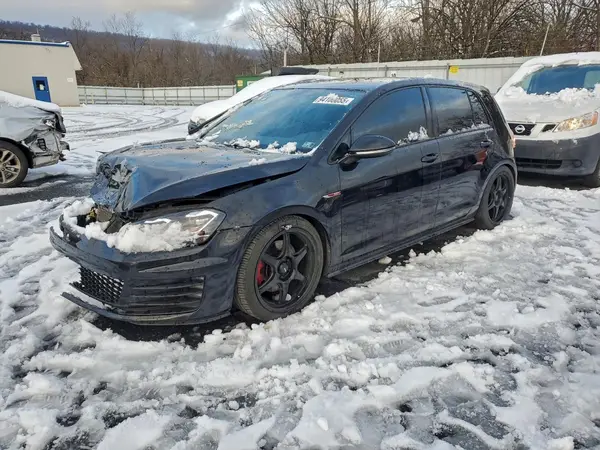 3VW5T7AU6GM068069 2016 VOLKSWAGEN GTI - Image 1