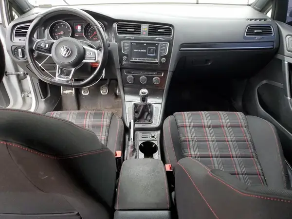 3VW5T7AU6HM058918 2017 VOLKSWAGEN GTI - Image 8
