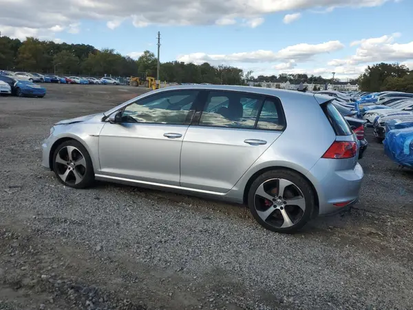 3VW5T7AU7GM038160 2016 VOLKSWAGEN GTI - Image 2