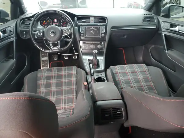 3VW5T7AU7HM033137 2017 VOLKSWAGEN GTI - Image 8