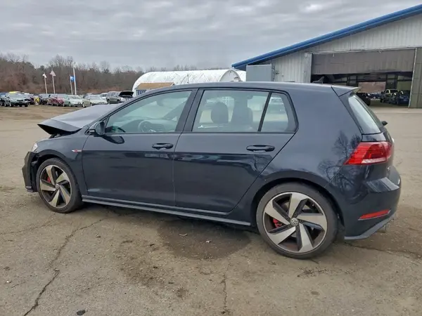 3VW5T7AU7KM024056 2019 VOLKSWAGEN GTI - Image 2