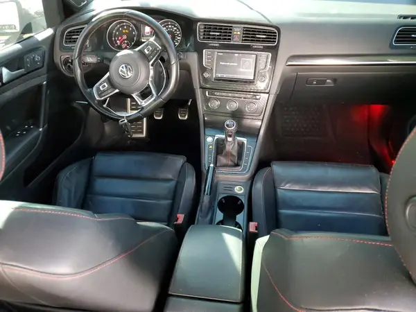 3VW5T7AU8GM010917 2016 VOLKSWAGEN GTI - Image 8