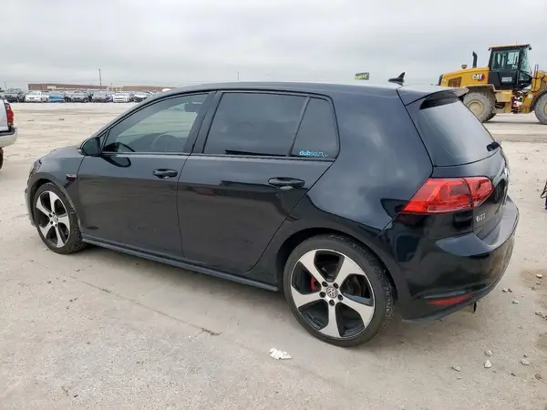 3VW5T7AU8HM029078 2017 VOLKSWAGEN GTI - Image 2