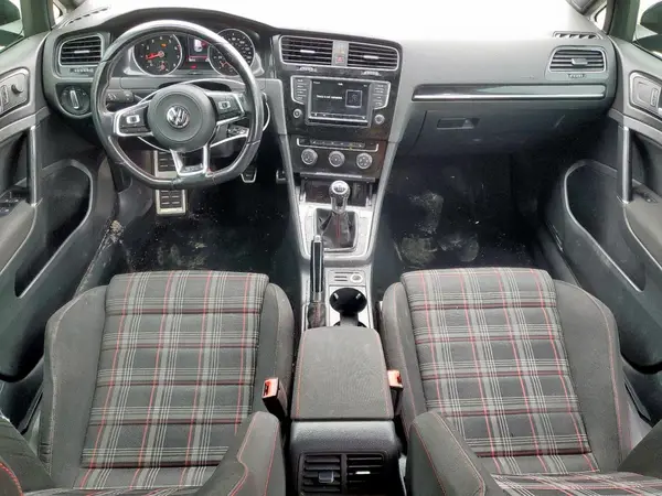 3VW5T7AU8HM029078 2017 VOLKSWAGEN GTI - Image 8