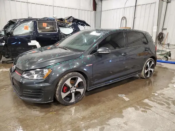 3VW5T7AU8HM040095 2017 VOLKSWAGEN GTI - Image 1