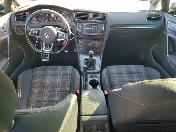 3VW5T7AU8HM050433 2017 VOLKSWAGEN GTI - Image 8