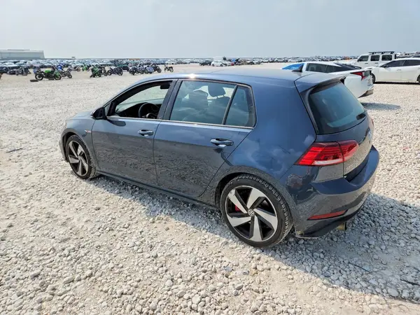 3VW5T7AU8LM008904 2020 VOLKSWAGEN GTI - Image 2