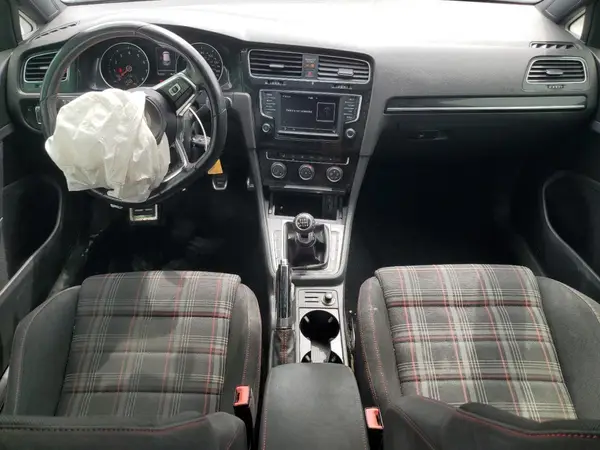 3VW5T7AU9GM060581 2016 VOLKSWAGEN GTI - Image 8