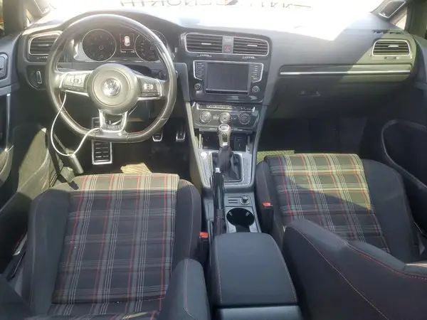 3VW5T7AU9GM061729 2016 VOLKSWAGEN GTI - Image 8