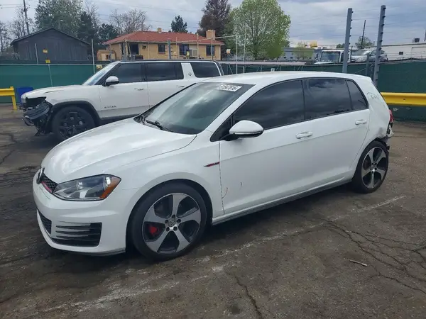 3VW5T7AU9HM034774 2017 VOLKSWAGEN GTI - Image 1