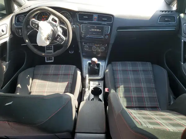 3VW5T7AU9HM047573 2017 VOLKSWAGEN GTI - Image 8