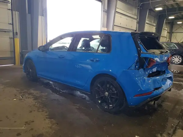 3VW5T7AU9KM008697 2019 VOLKSWAGEN GTI - Image 2