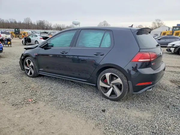 3VW5T7AU9LM008796 2020 VOLKSWAGEN GTI - Image 2