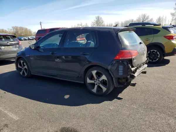 3VW5T7AUXHM051681 2017 VOLKSWAGEN GTI - Image 2