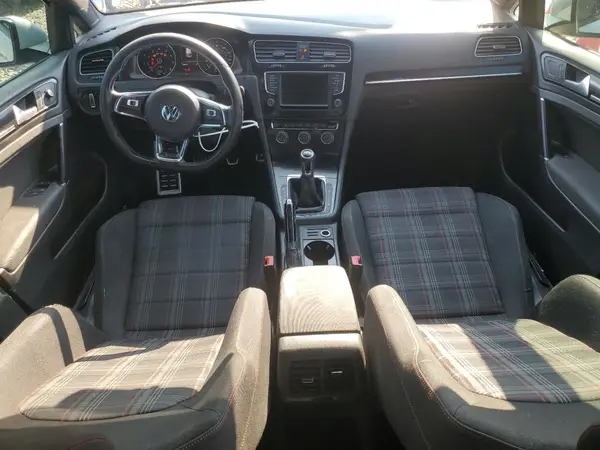 3VW5T7AUXHM056413 2017 VOLKSWAGEN GTI - Image 8