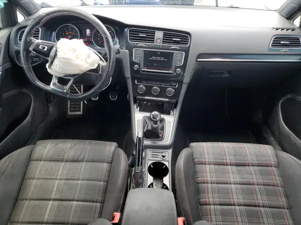 3VW5T7AUXHM076404 2017 VOLKSWAGEN GTI - Image 8
