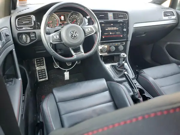 3VW5T7AUXKM002021 2019 VOLKSWAGEN GTI - Image 8