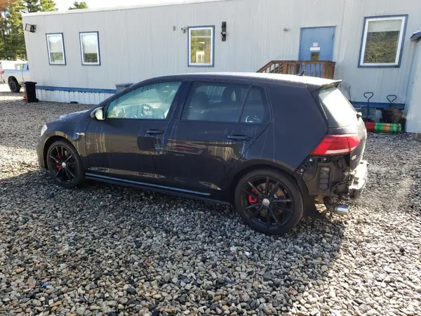 3VW5T7AUXKM012435 2019 VOLKSWAGEN GTI - Image 2