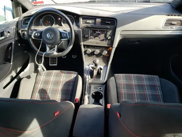 3VW5T7AUXKM012435 2019 VOLKSWAGEN GTI - Image 8
