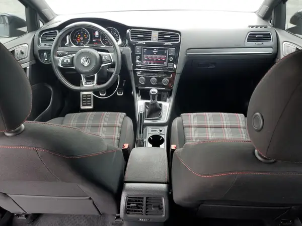 3VW5T7AUXKM025606 2019 VOLKSWAGEN GTI - Image 8