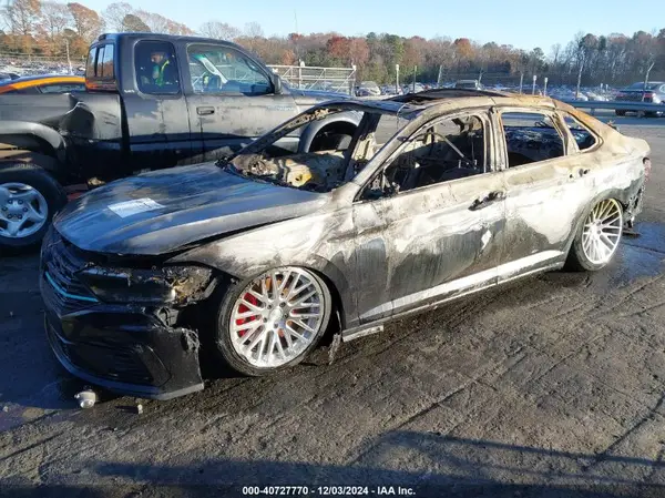 3VW5T7BU3KM150090 2019 VOLKSWAGEN JETTA - Image 2