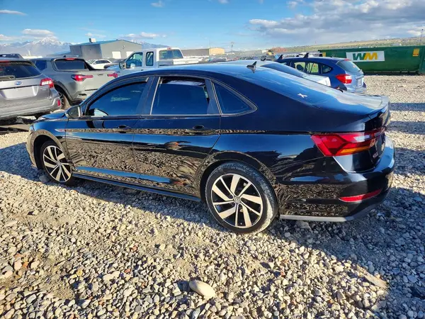 3VW5T7BU5KM259750 2019 VOLKSWAGEN JETTA - Image 2