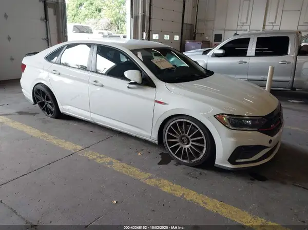 3VW5T7BU6KM187764 2019 VOLKSWAGEN JETTA - Image 1