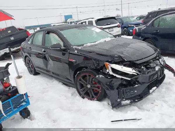 3VW5T7BU8KM182758 2019 VOLKSWAGEN JETTA - Image 1