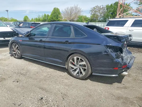 3VW5T7BU9KM252185 2019 VOLKSWAGEN JETTA - Image 2