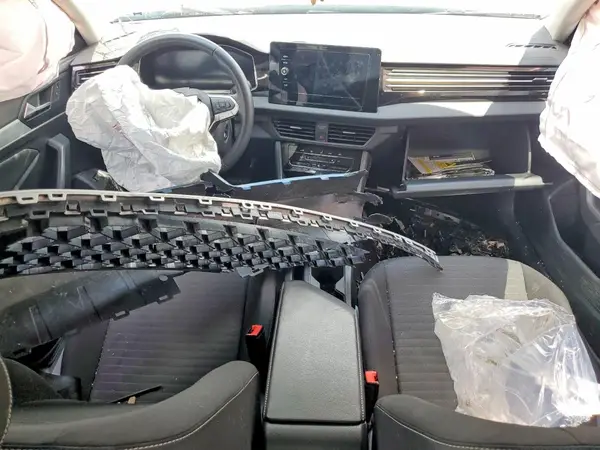 3VW5X7BU0SM040456 2025 VOLKSWAGEN JETTA - Image 8