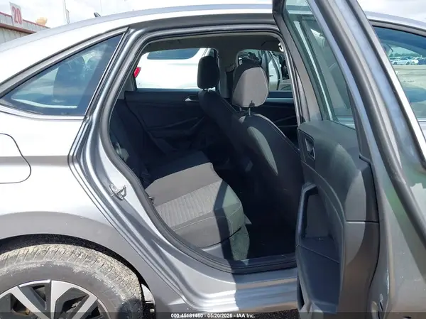 3VW5X7BU2SM023898 2025 VOLKSWAGEN JETTA - Image 8