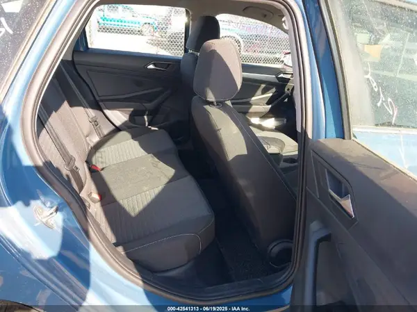 3VW5X7BU2SM035422 2025 VOLKSWAGEN JETTA - Image 8