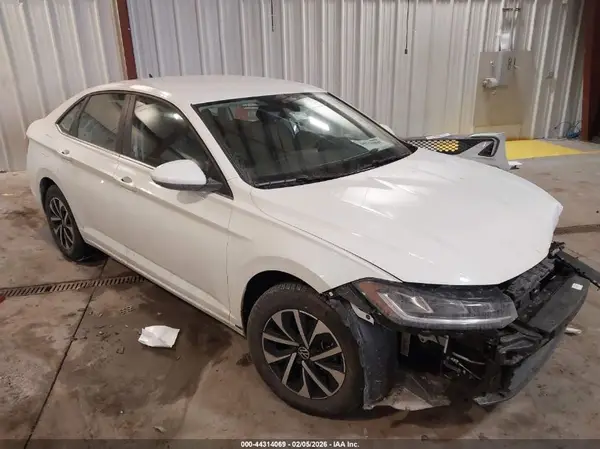 3VW5X7BU2SM059297 2025 VOLKSWAGEN JETTA - Image 1