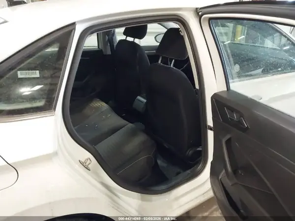 3VW5X7BU2SM059297 2025 VOLKSWAGEN JETTA - Image 8