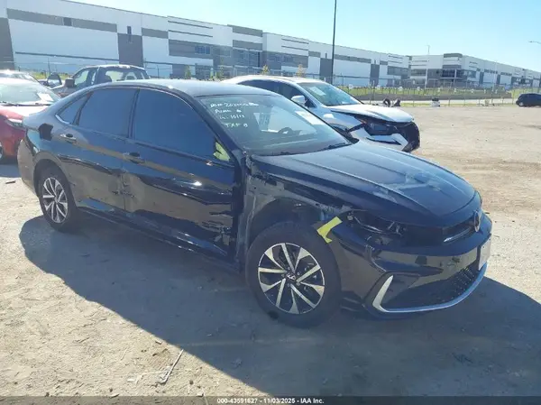 3VW5X7BU2SM084975 2025 VOLKSWAGEN JETTA - Image 1