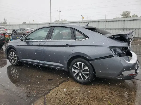 3VW5X7BU3SM012053 2025 VOLKSWAGEN JETTA - Image 2
