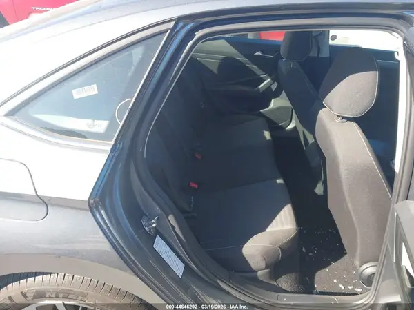 3VW5X7BU3SM050351 2025 VOLKSWAGEN JETTA - Image 8