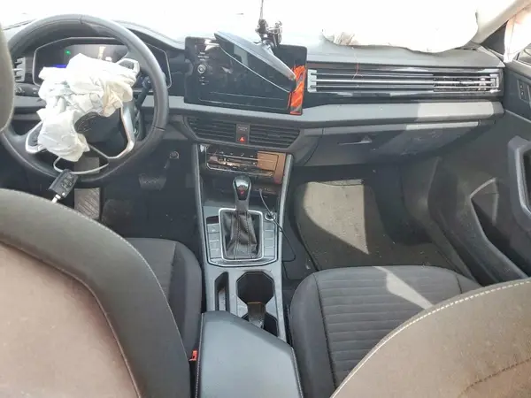 3VW5X7BU3SM067912 2025 VOLKSWAGEN JETTA - Image 8