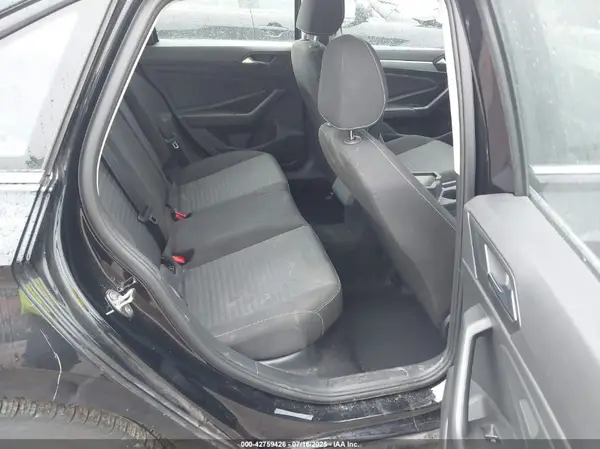 3VW5X7BU4SM042467 2025 VOLKSWAGEN JETTA - Image 8